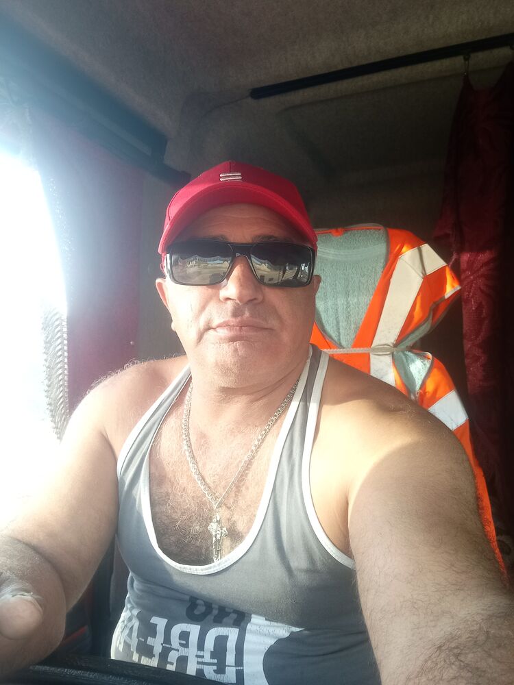  42251575  , 58 ,    