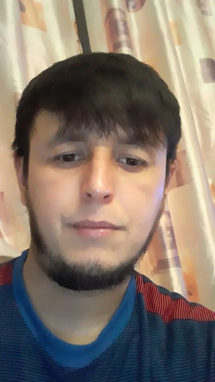 25731075  , 30 ,    