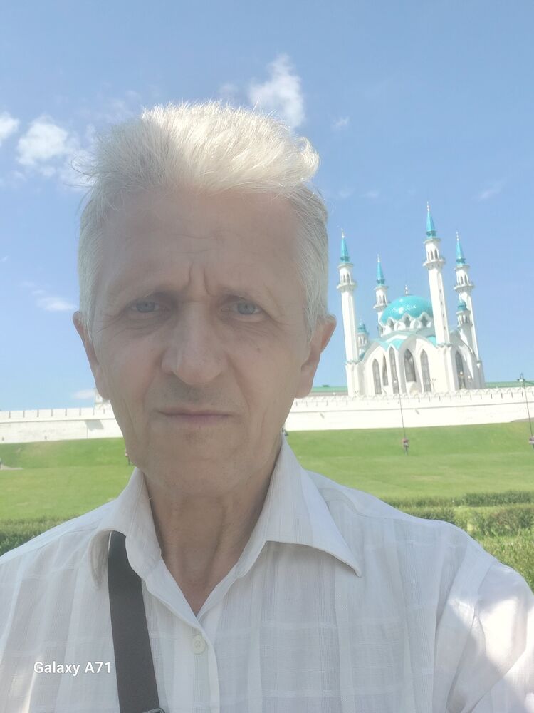  ,   Oleg, 56 ,     , c , 