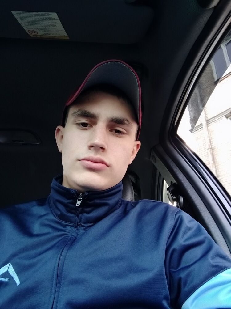  18126895  , 24 ,    