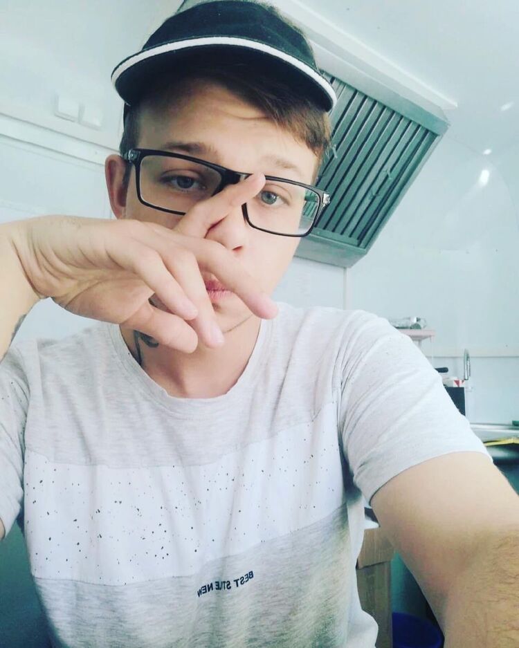  34149355  , 25 ,    