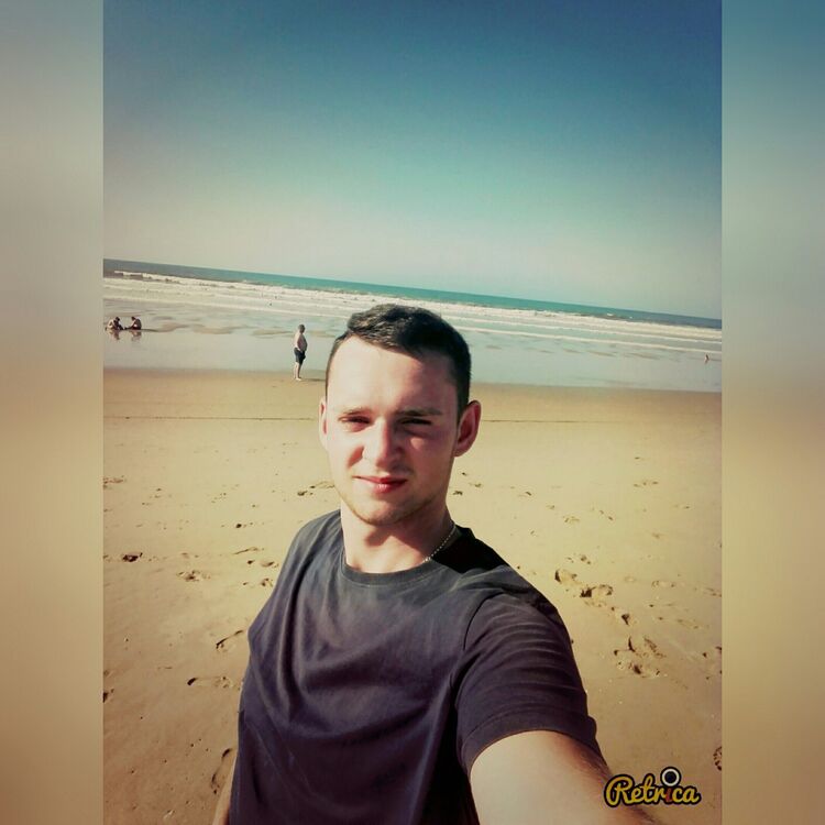  8079485  , 34 ,    