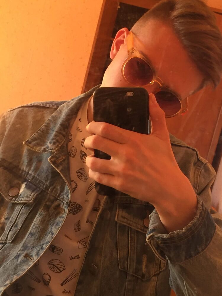  33032915  , 25 ,    