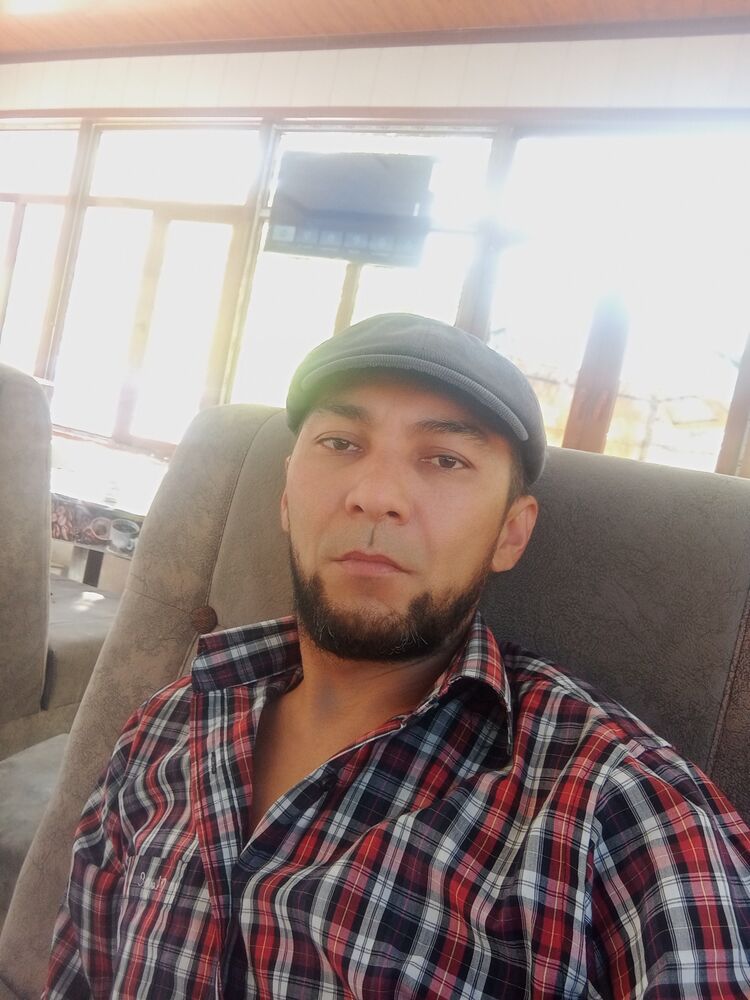  38580165  , 42 ,    