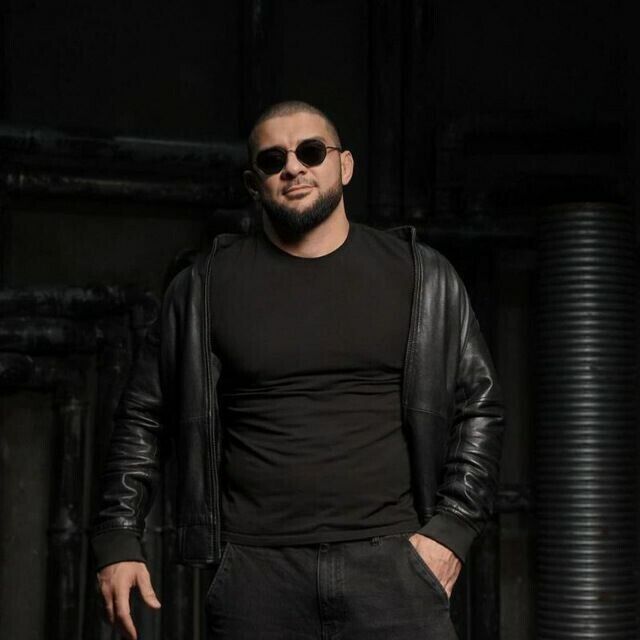  49147155  Ali, 29 ,    