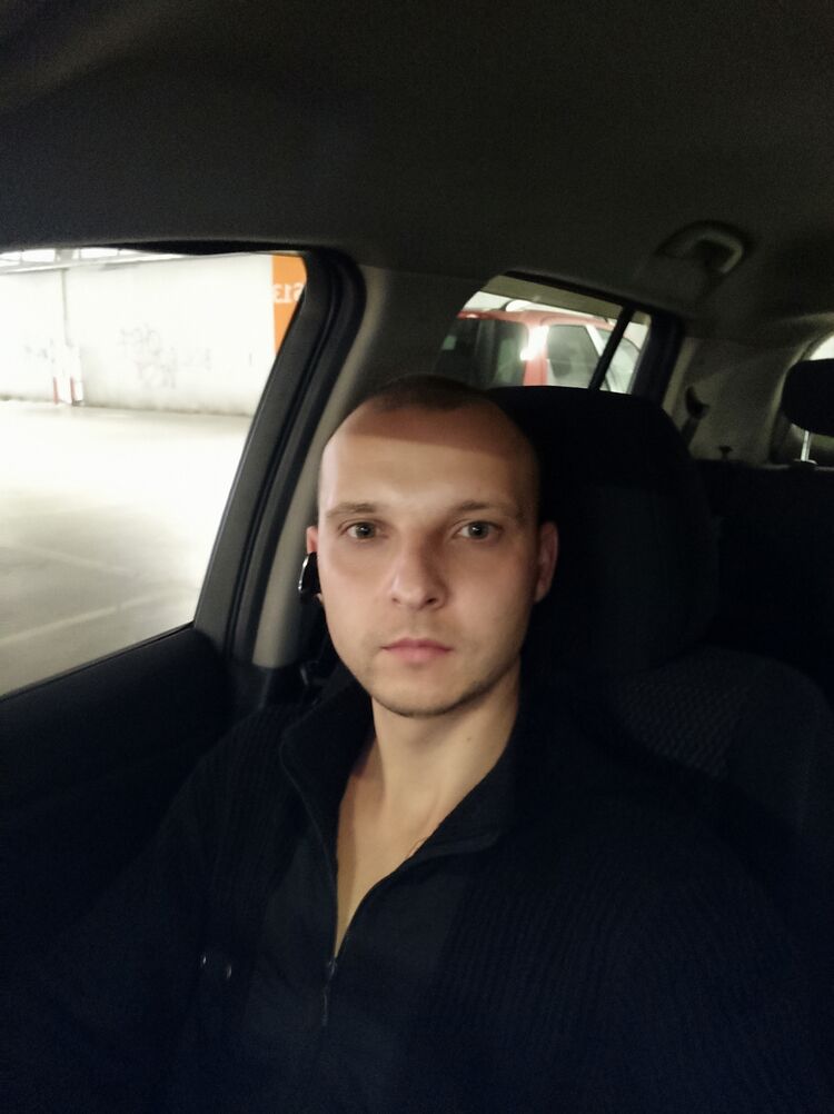  26902485  KunyMen, 36 ,    