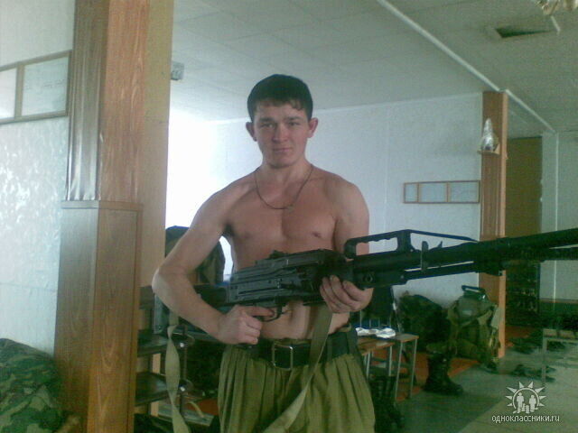  26080325  Alexander, 38 ,    -