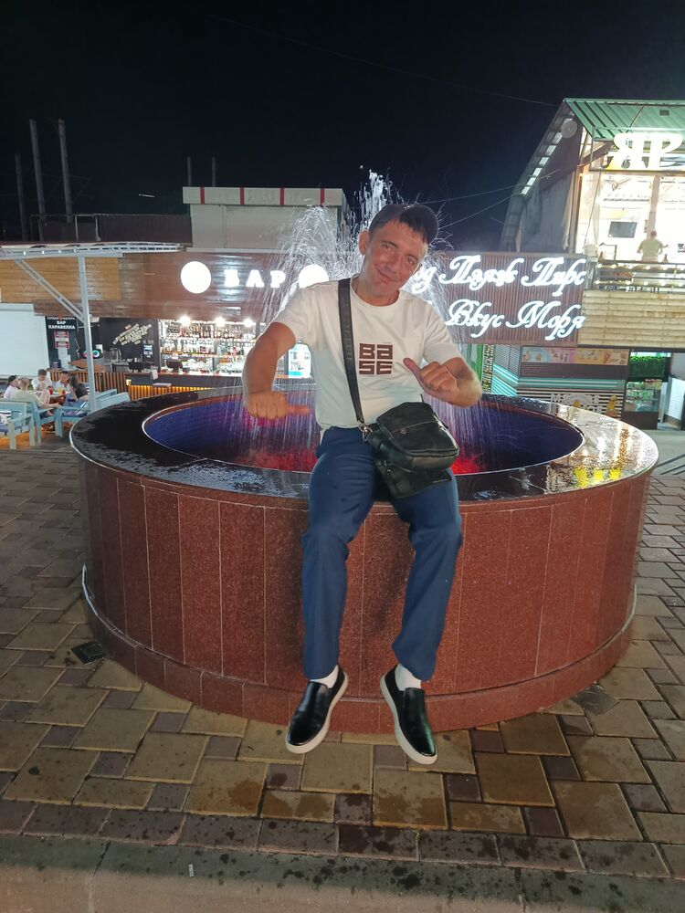  53049295  , 40 ,    