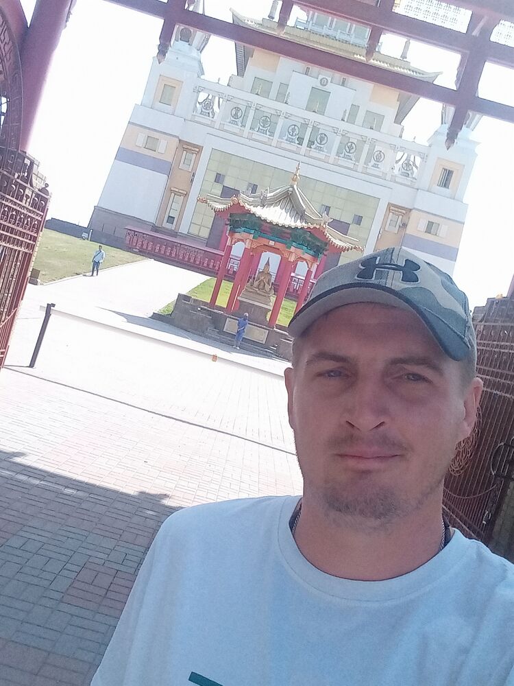  ,   Vladislav, 34 ,     , c 