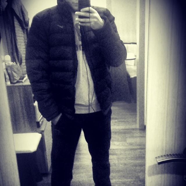  9779265  Mikhail, 30 ,     