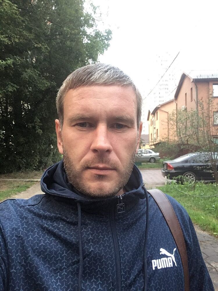  ,   Evgenij, 39 ,   ,   , c , 