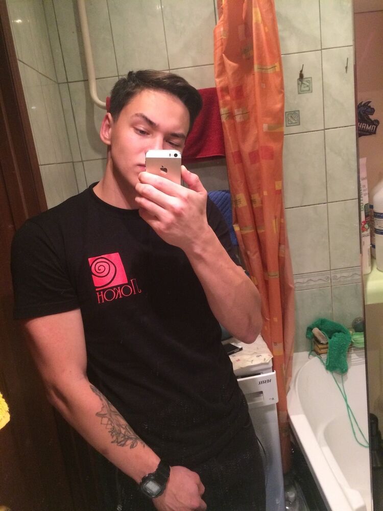  18672095  , 25 ,    