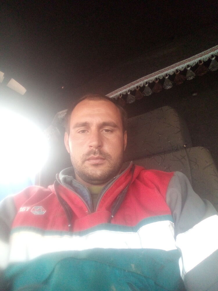  18734535  , 38 ,    