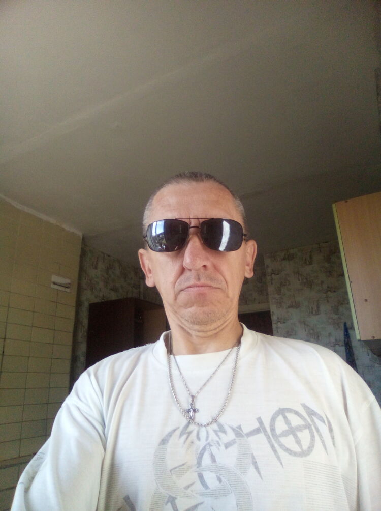  38560805  , 53 ,     