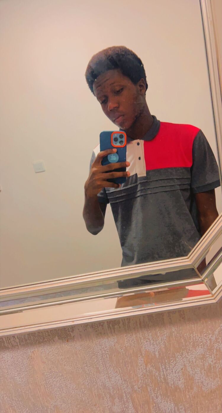  54164215  Cheikh, 26 ,    