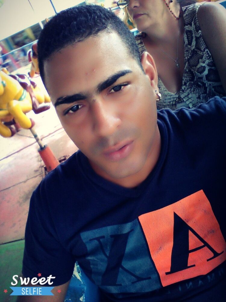  15781085  Alaain, 38 ,    