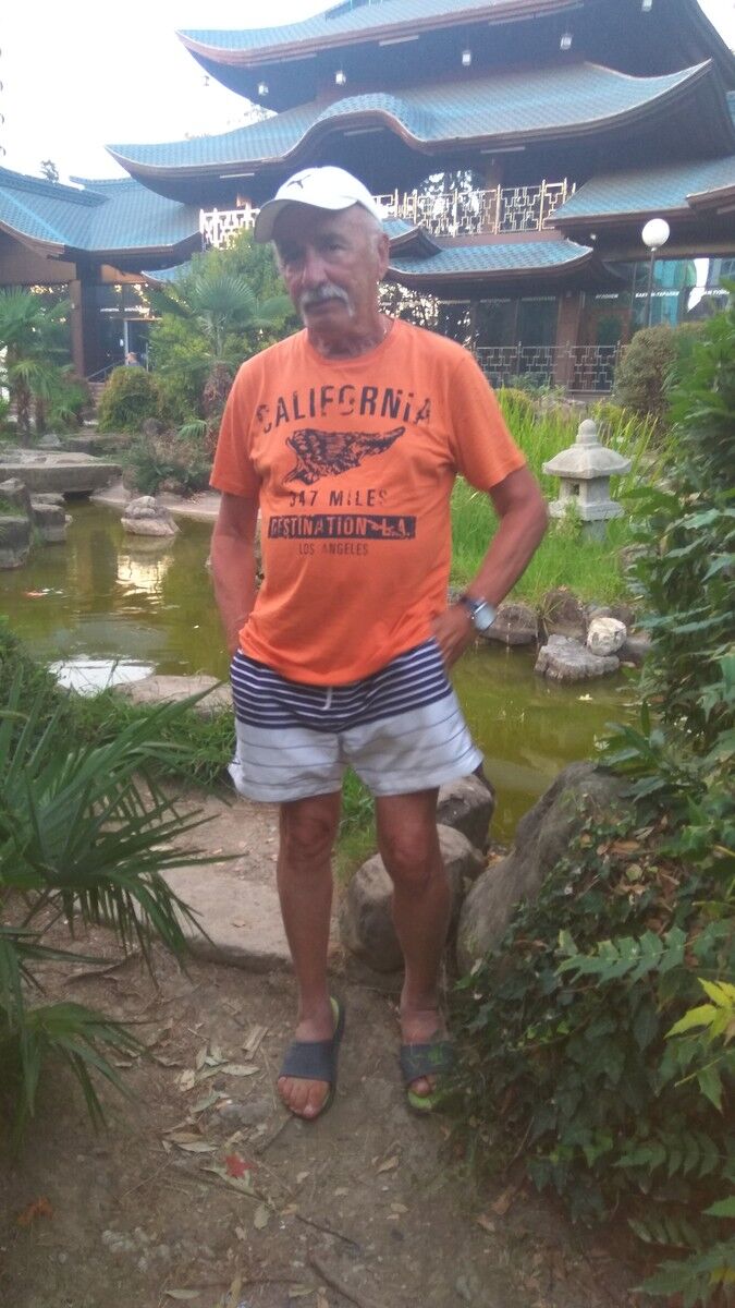  12670075  Michail, 75 ,    -