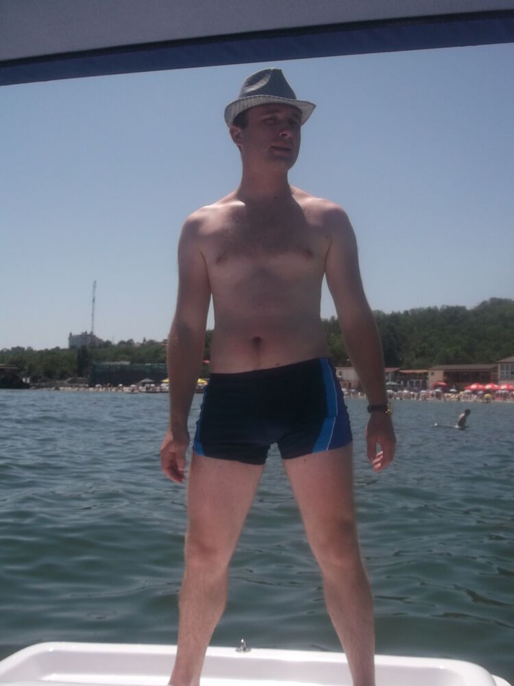  ,   Kruglii, 35 ,   ,   , c 
