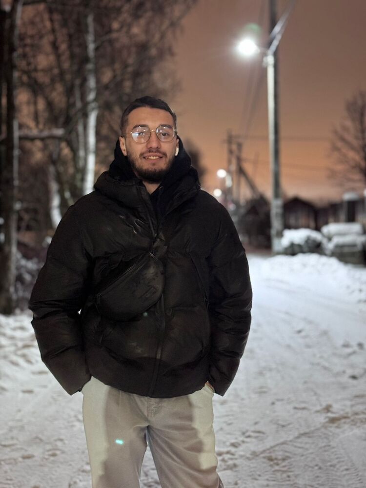  51323075  , 27 ,    -