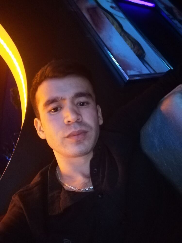  44572425  , 27 ,    