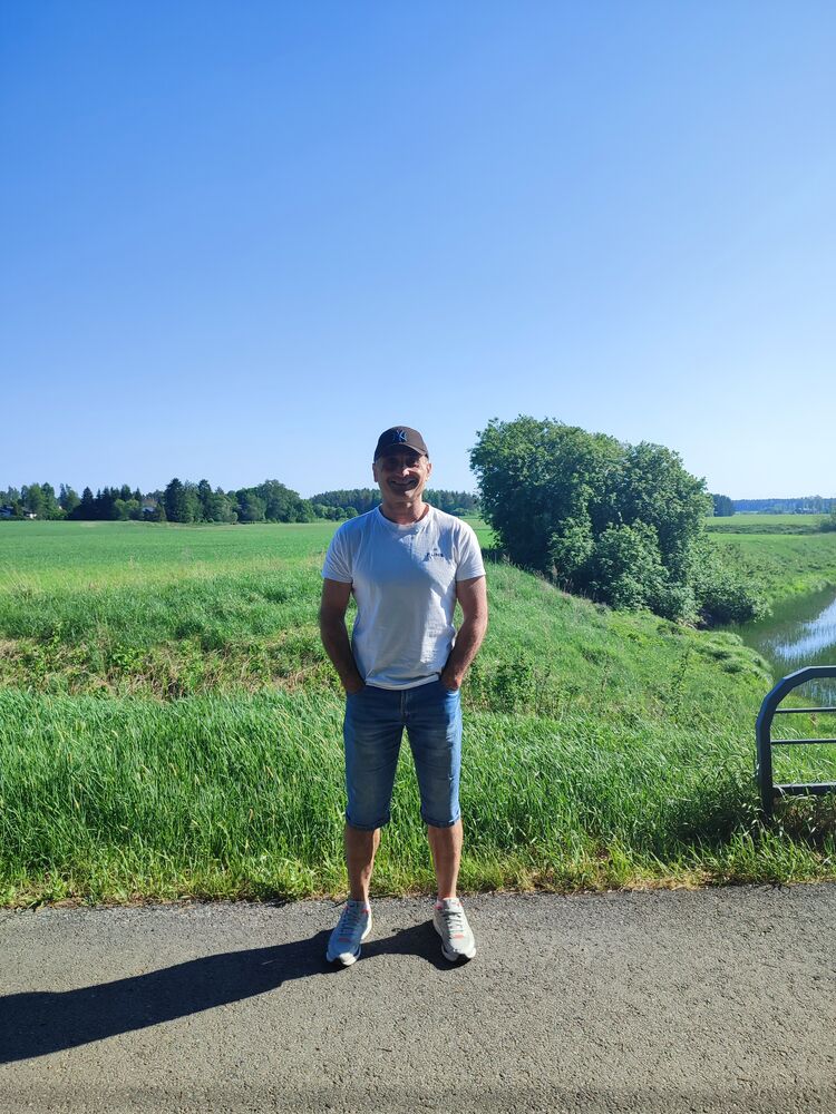  Joensuu,   Andrii, 51 ,   ,   , c , 