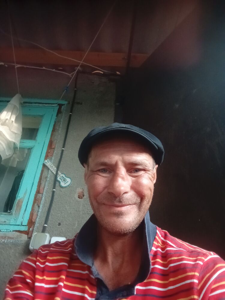  44126135  , 42 ,    