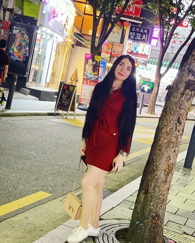  ,   Elena, 32 ,     , c 