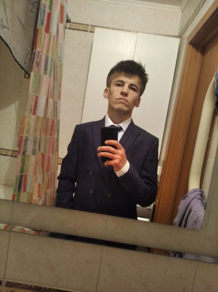  26723725  Roma, 25 ,    