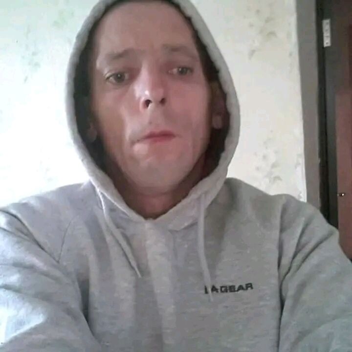  39441295  , 45 ,    