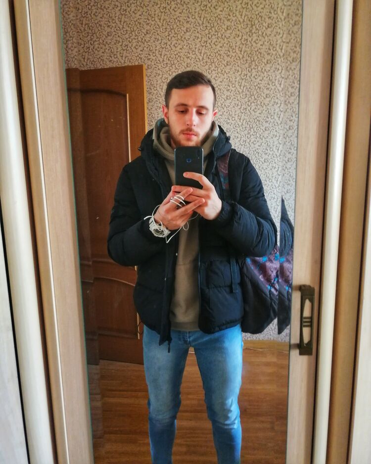  35632535  , 27 ,    
