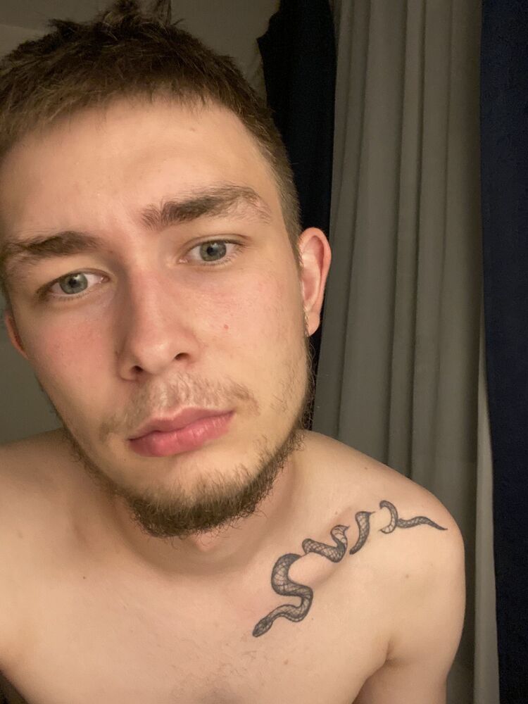  45982785  Ildar, 22 ,    -