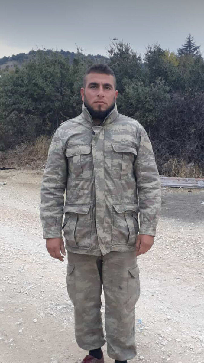  ,   Ahmet, 25 ,   ,   , c 