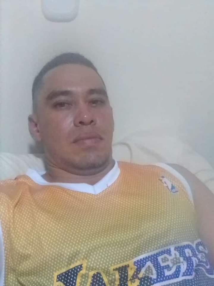  ,   Lenderson, 42 ,   ,   