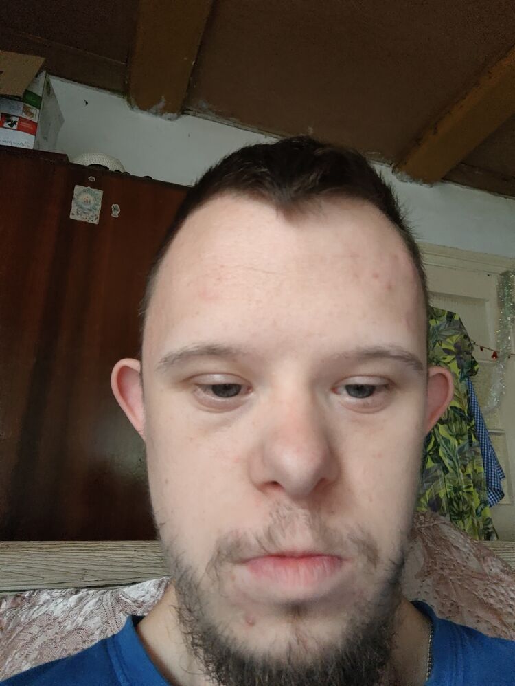  45737685  Wojtek, 100 ,    