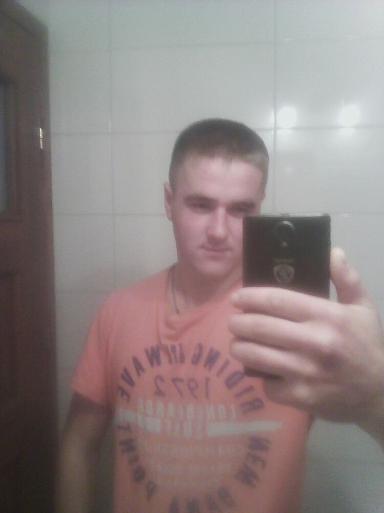  17812825  Vasyl, 27 ,    