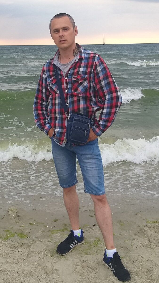  ,   SCORPION, 42 ,   ,   , c 