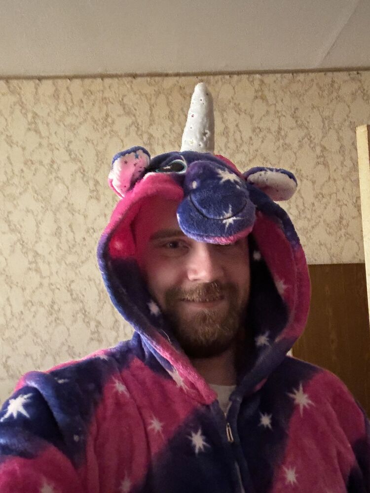  43933385  , 30 ,    -