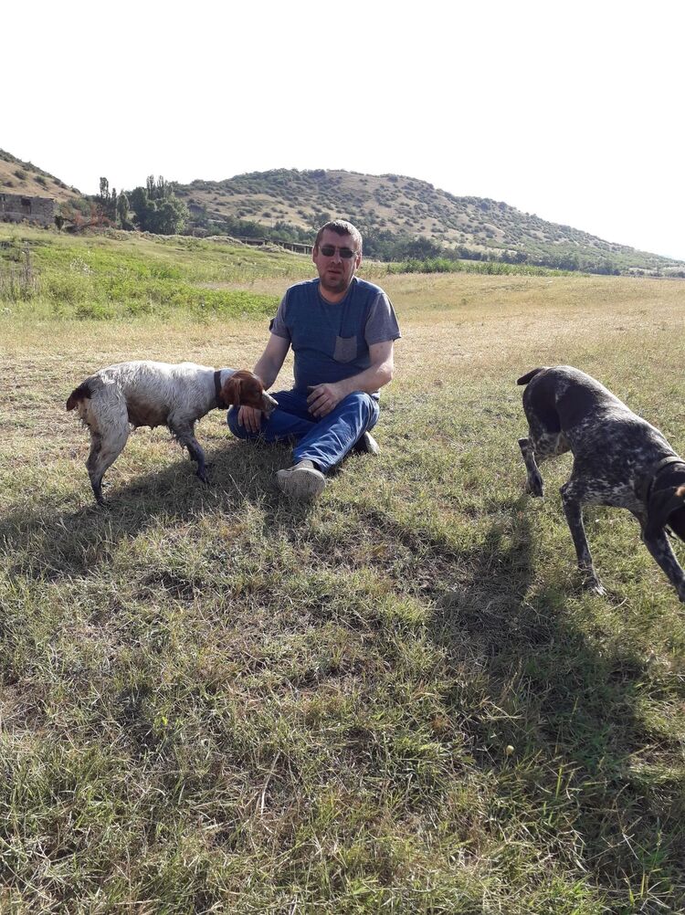 ,   Andrei, 46 ,   ,   