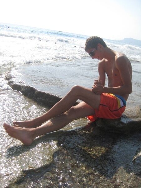  36597855  , 32 ,    -