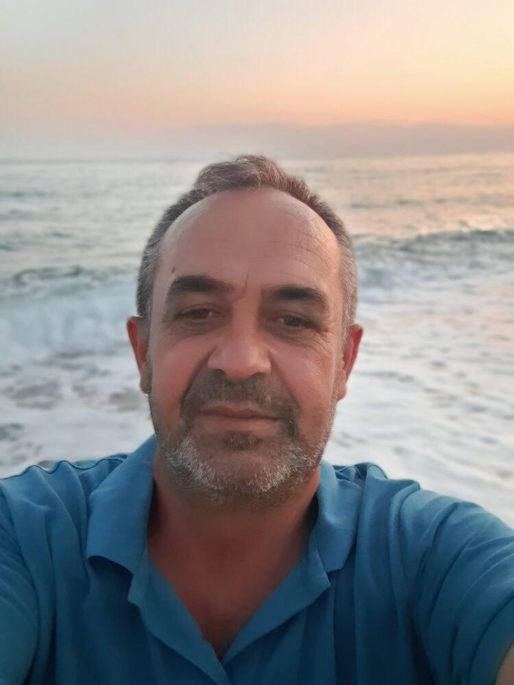  50110545  Besler, 47 ,    