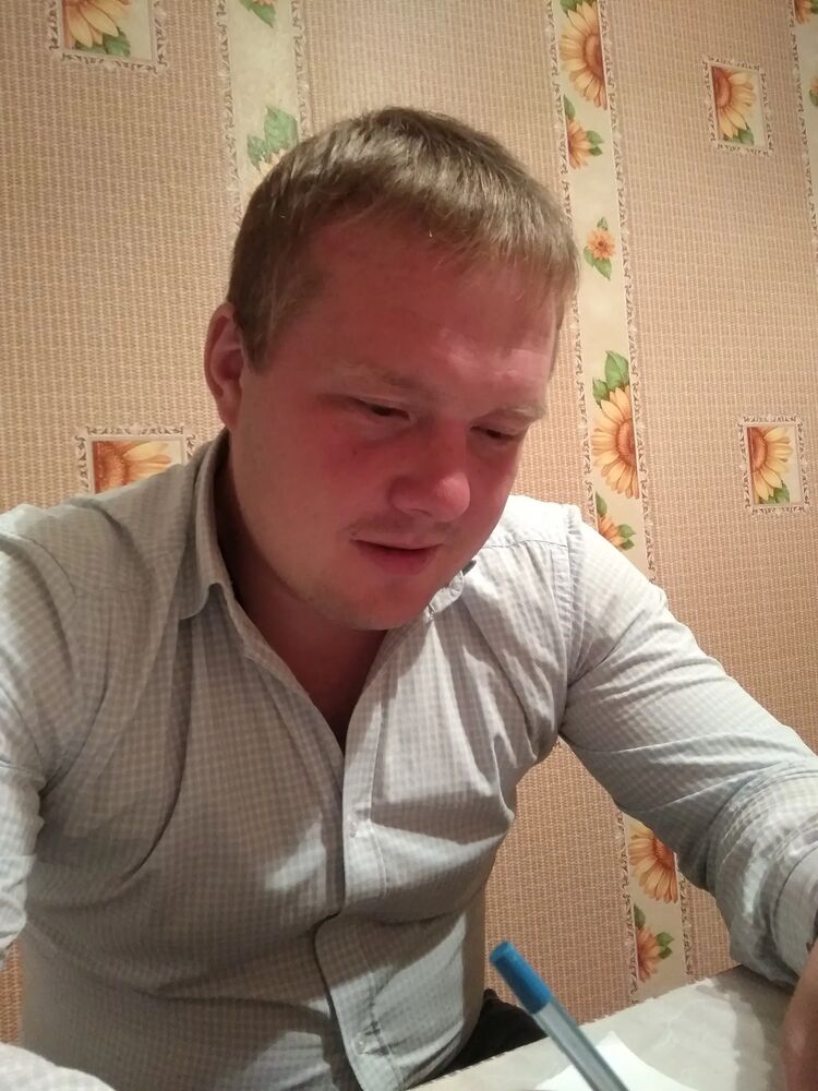  34540185  Vladislav, 34 ,    -
