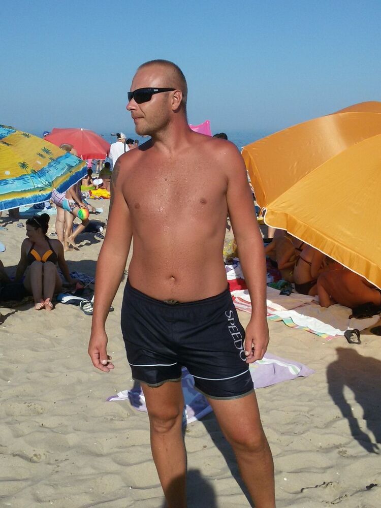  6715905  Dima, 46 ,    