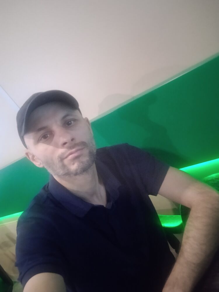  ,   Fred, 38 ,   ,   