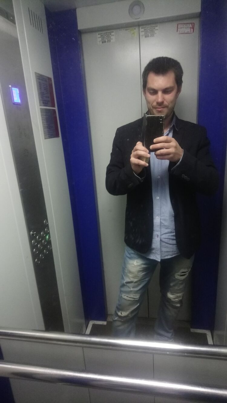  ,   Evgenij, 39 ,   ,   