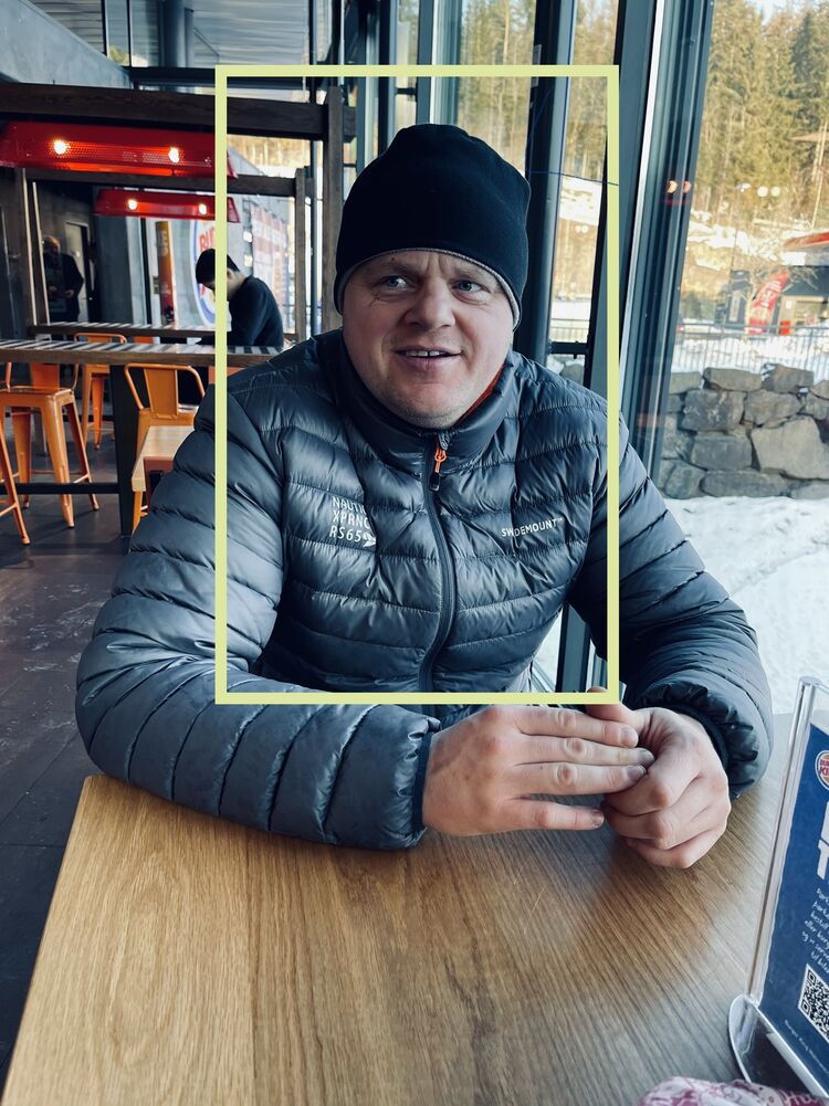  23447345  Lauras, 44 ,    Porsgrunn