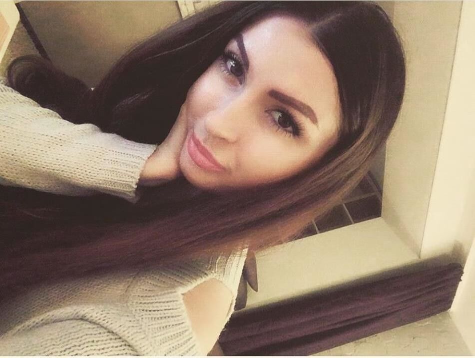  18529625  , 26 ,    
