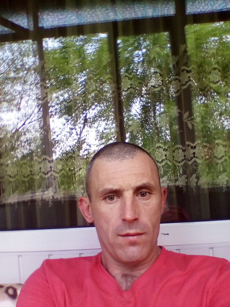  15698085  , 42 ,    