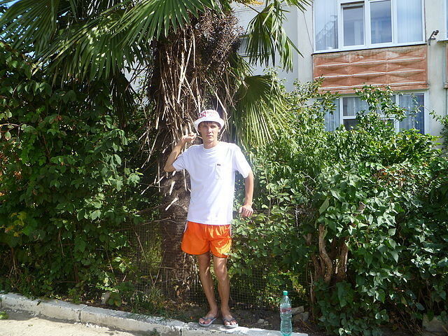  ,   Denis, 38 ,  