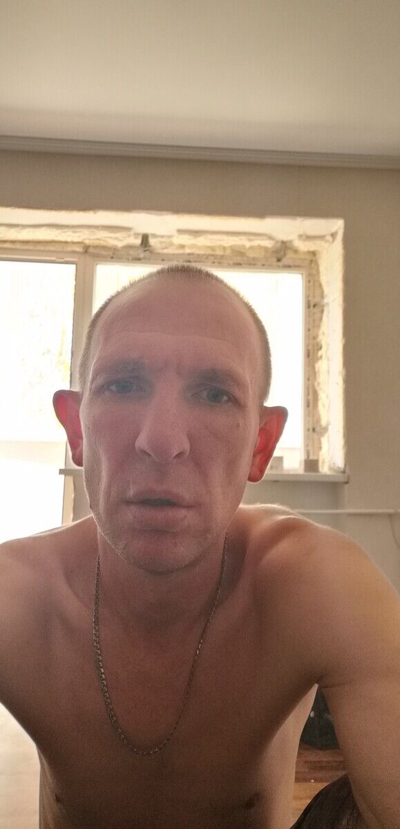 21333235  , 44 ,    