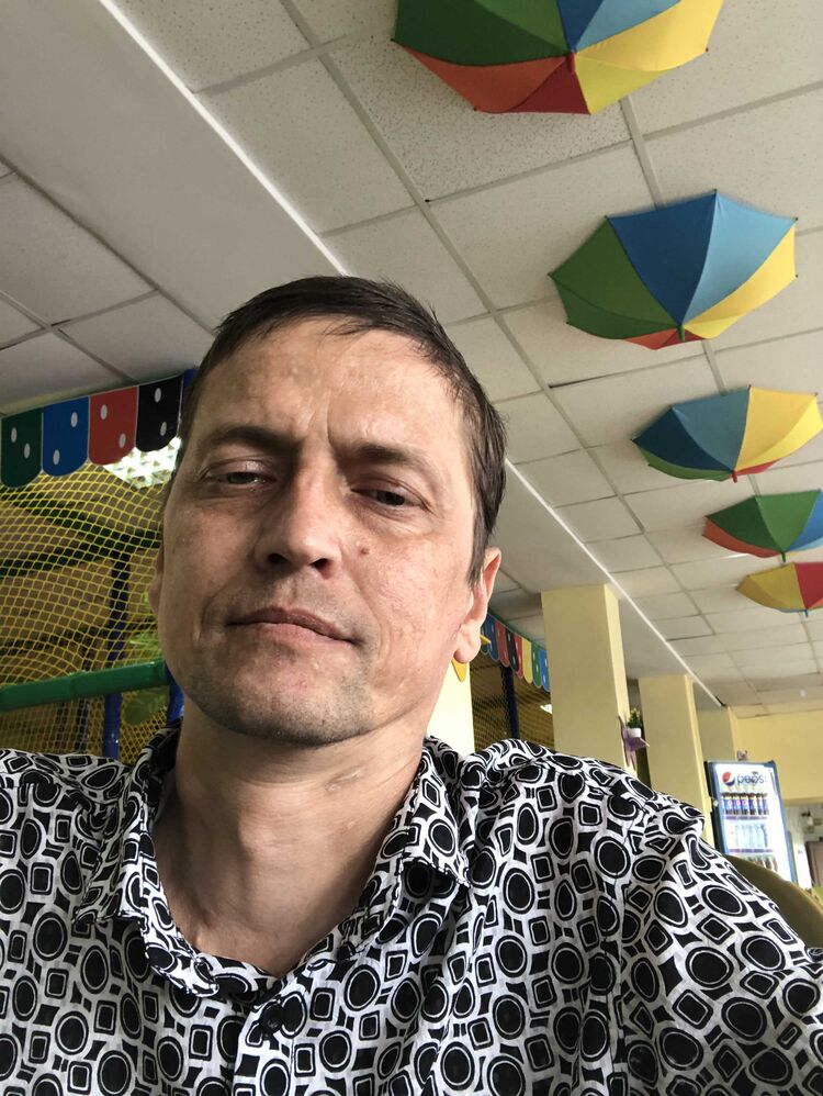  ,   Alexandr, 46 ,   ,   , 